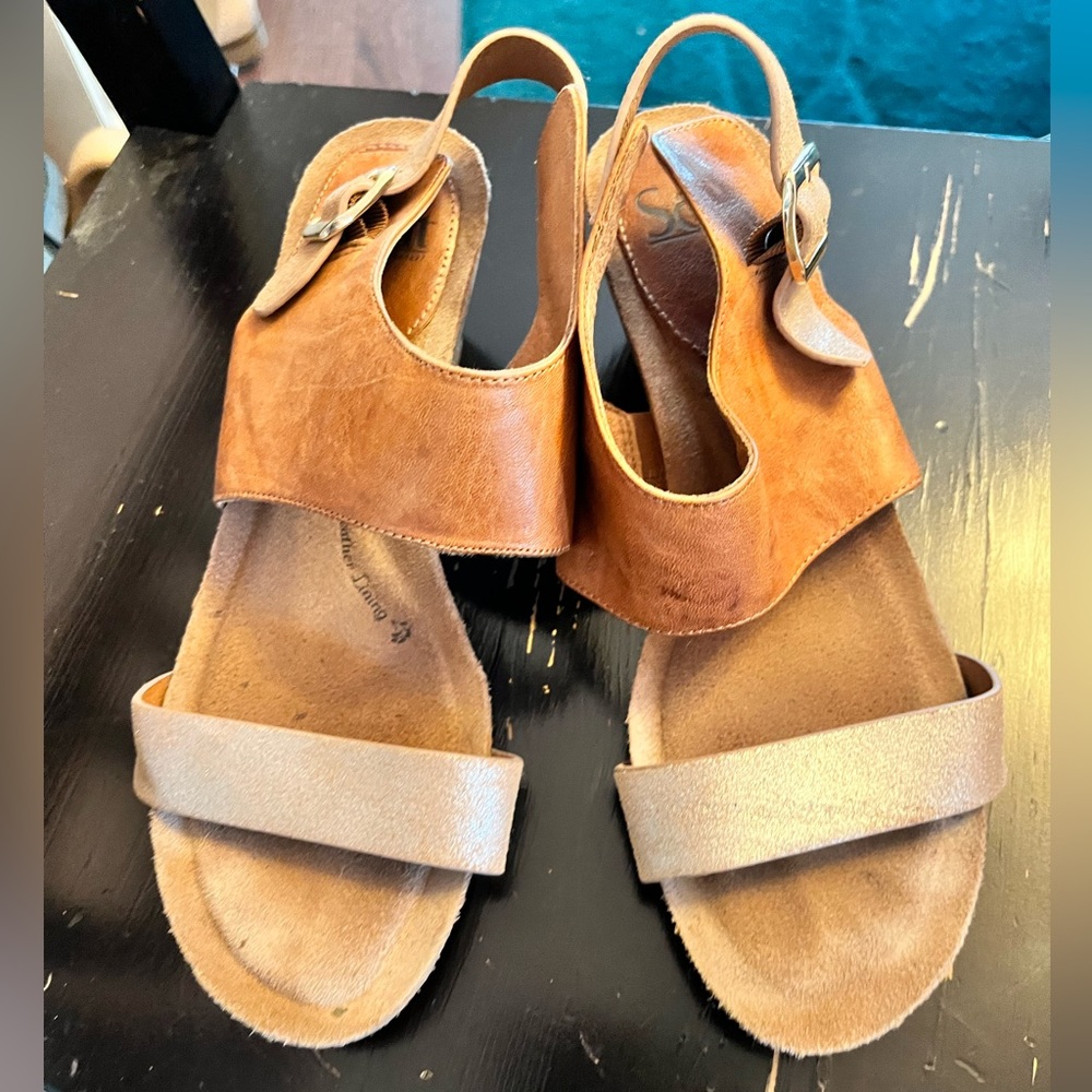 Söftt wedge sandals